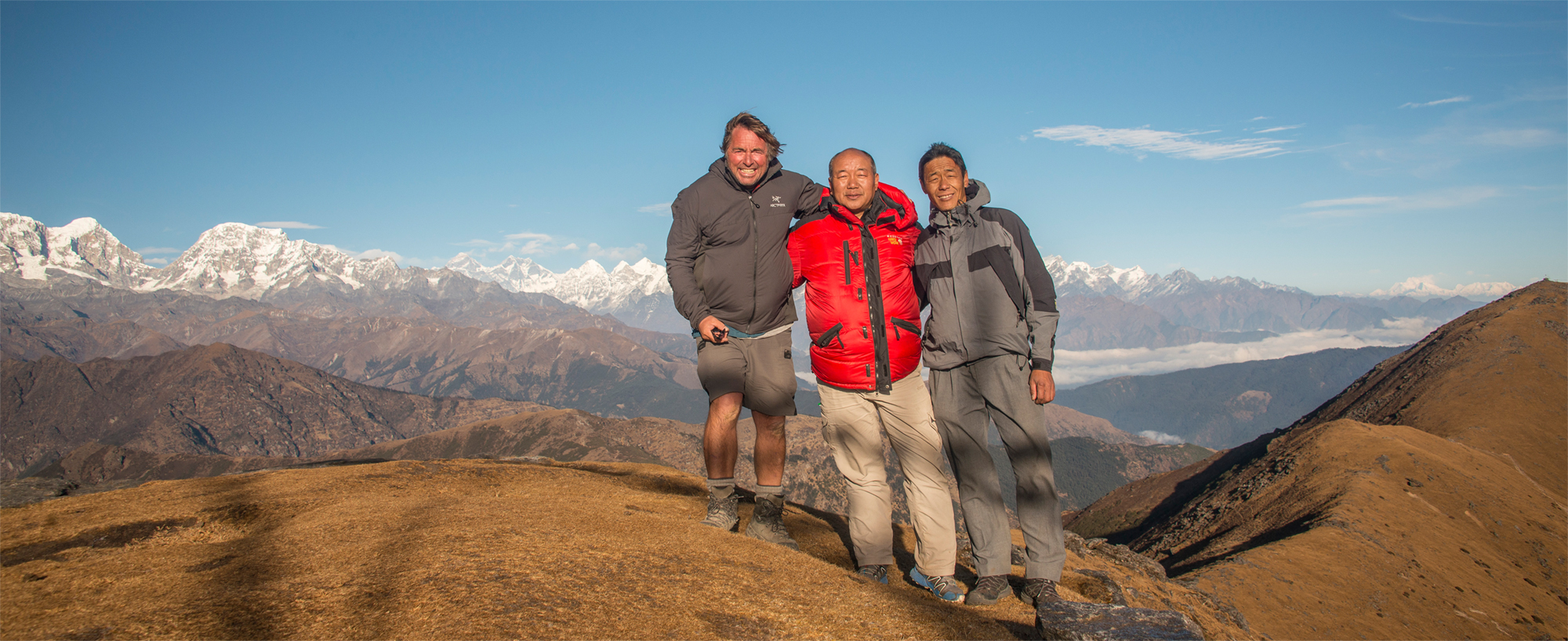 WELCOME TO HAPPYFEET TRAVEL